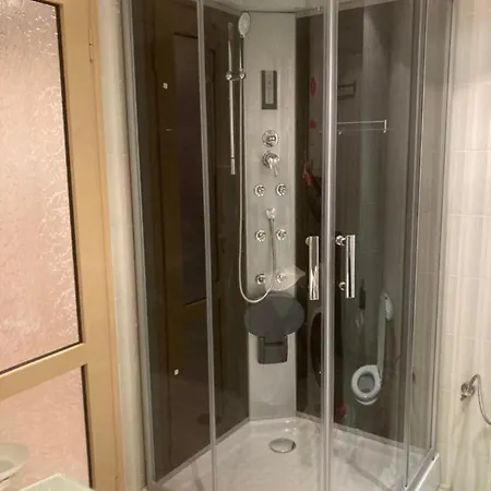 Vacation At Sunny * סאני ביץ'