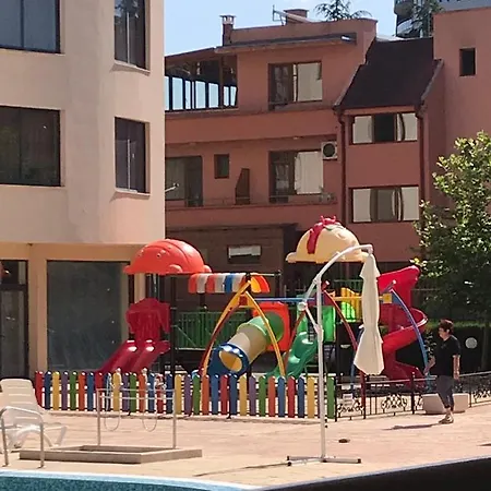 Vacation At Sunny Апартаменты