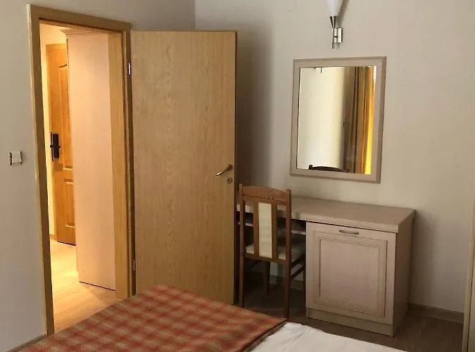 Апартаменты Vacation At Sunny