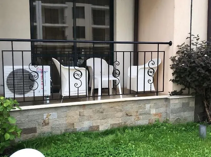 Vacation At Sunny Апартаменты *